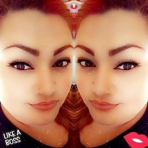 Meet your Posher, Crystal